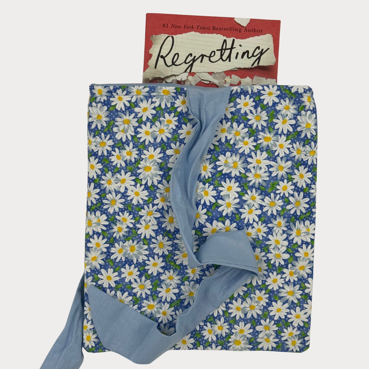 Book & Device Pouches- Blue Daisy
