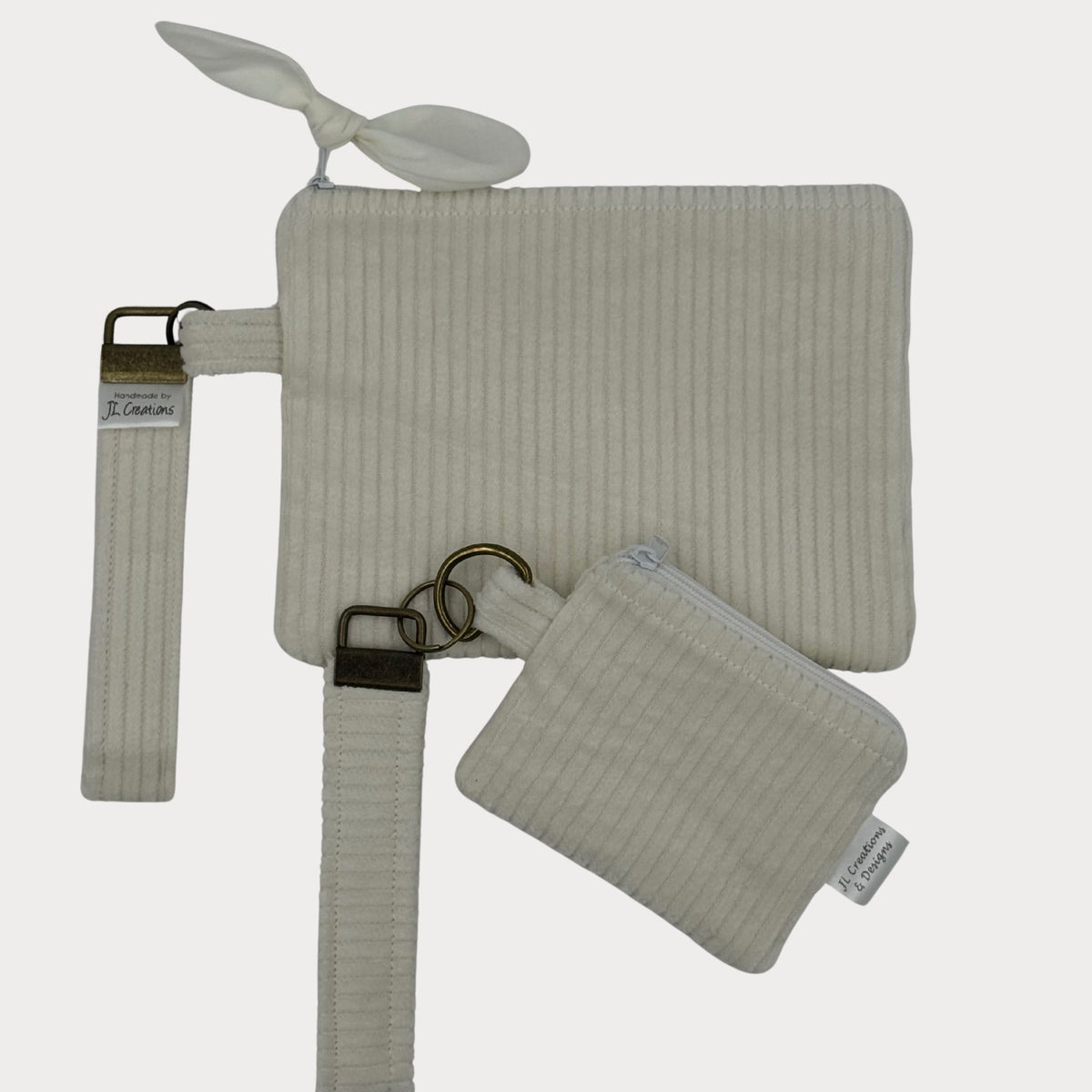 Wristlet Purse with attached Key Fob - Classic White Waffle