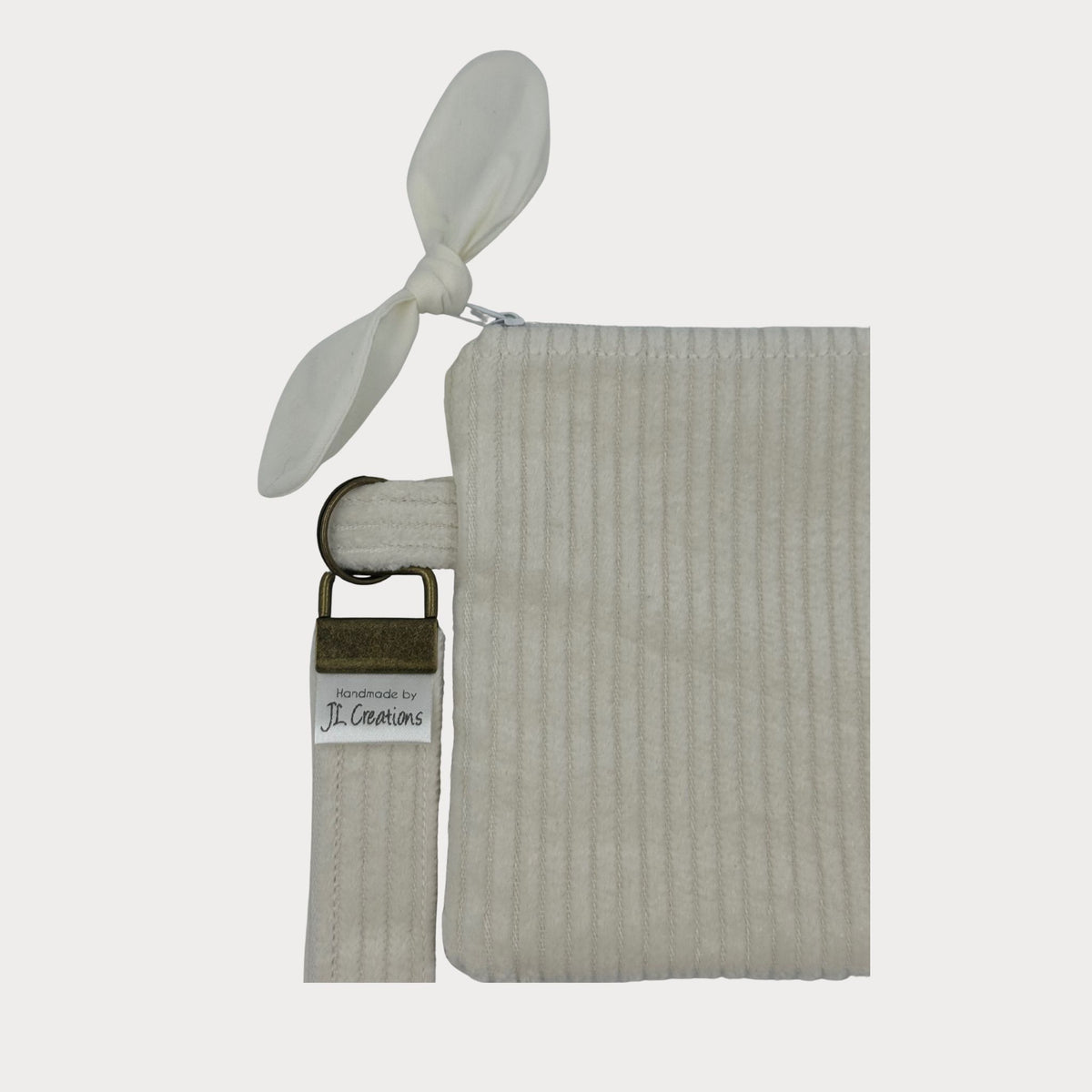 Wristlet Purse with attached Key Fob - Classic White Waffle