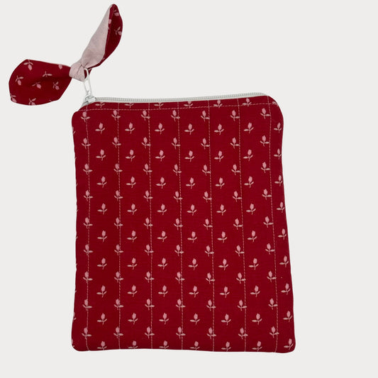 E-reader Case (Kindle or Kobo) - Crimson Petite Garden