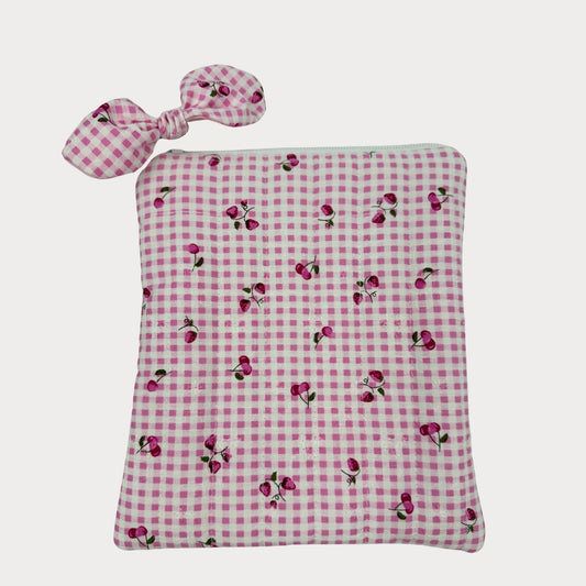 E-reader Case (Kindle or Kobo) - Honeyfields Strawberry Pink