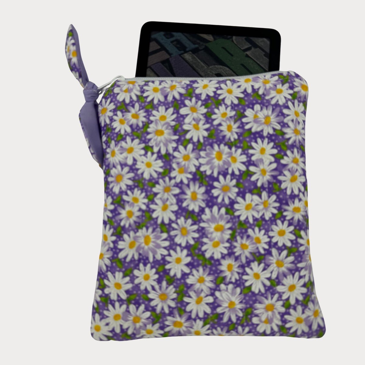 E-reader Case (Kindle or Kobo) - Purple Daisy