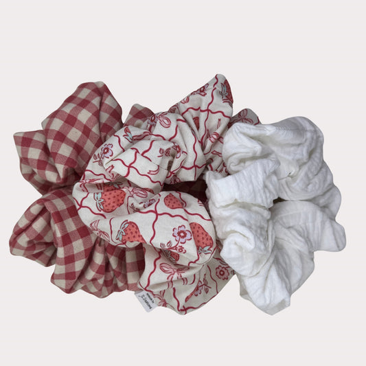 Scrunchies 3 Pack- Valentines